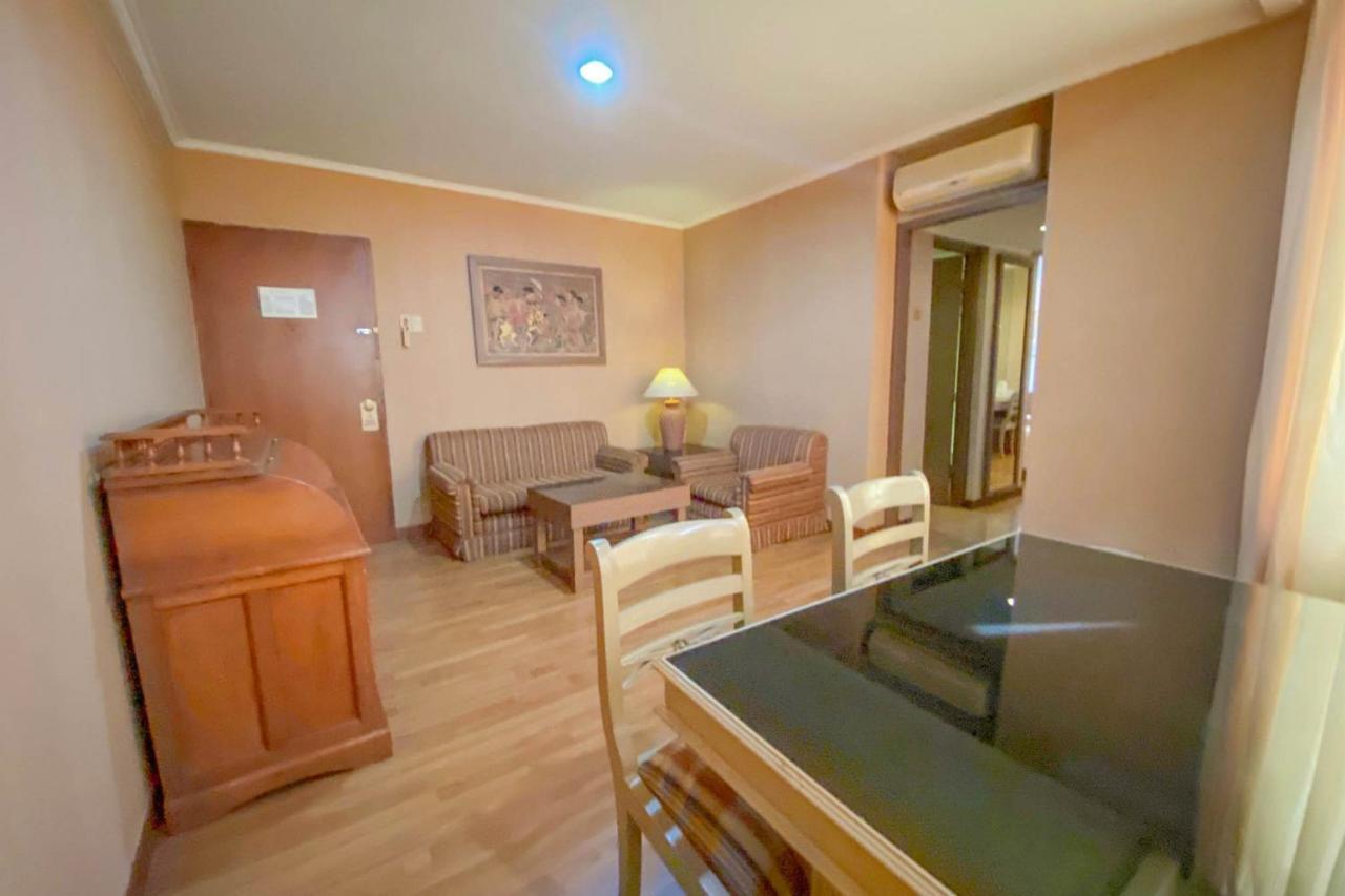 Riyadi Palace Hotel Surakarta RedPartner Bagian luar foto